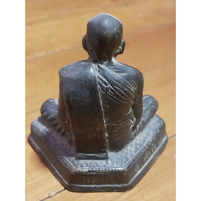 พระบูชา/หลวงพ่อบุญมี วัดเขาสมอคอน จ.ลพบุรี ปี ๒๕๒๒ แท้ สภาพดี ของพร้อมส่งครับ รูปย่อยที่ 3