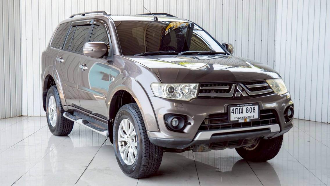 MITSUBISHI PAJERO SPORT 2.5 GT เกียร์AT ปี 2013 สีขาว โฉม ปี08-15