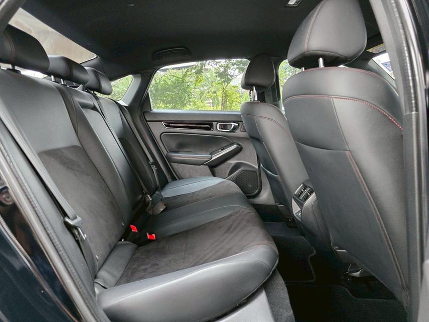 Honda Civic 2.0e:hev RS ปี22 13