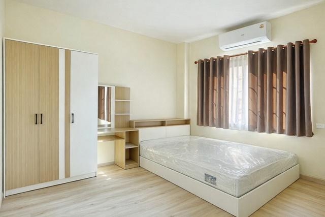 รังสิตคลอง1 เช่าทาวน์เฮ้าส์ 2 ชั้น 3 นอน 2 น้ำ ฟิวเจอร์พาร์ค รังสิต 1.2 กม. รพ.ปทุมเวช 2.1 กม. เหมาะอยู่อาศัย หรือปล่อยเ 3