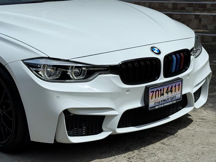 2018 BMW 330e รถมือเดียวออกป้ายแดง รถวิ่งน้อย เข้าศูนย์ทุกระยะ ไม่เคยมีอุบัติเหตุครับ 8