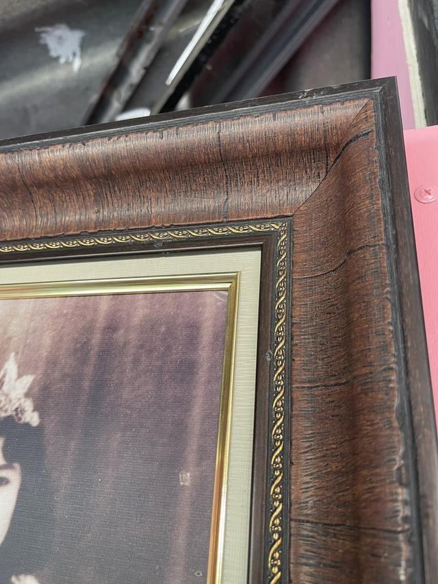 กรอบรูปในหลวงรัชกาลที่9 วันราชาภิเษกสมรส ณ วังสระปทุม กรอบใหญ่ 7