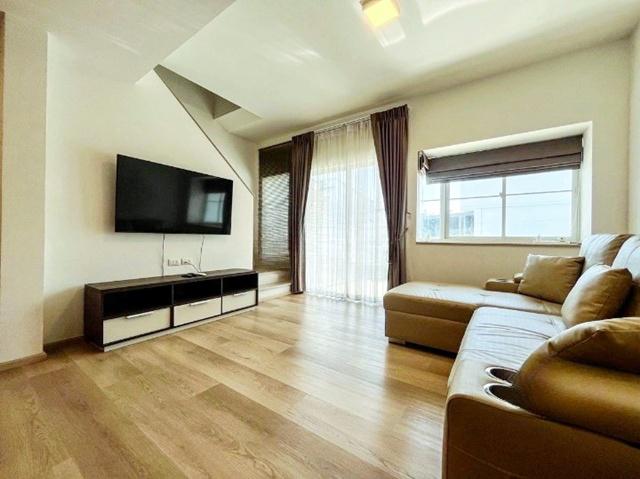 ให้เช่าทาวน์โฮมสุดหรู 2 ชั้น ม.รามคำแหง 2 500 ม. อินดี้ บางนา-รามคำแหง2 โลตัส บางนา-ตราด 1.2 กม. 3