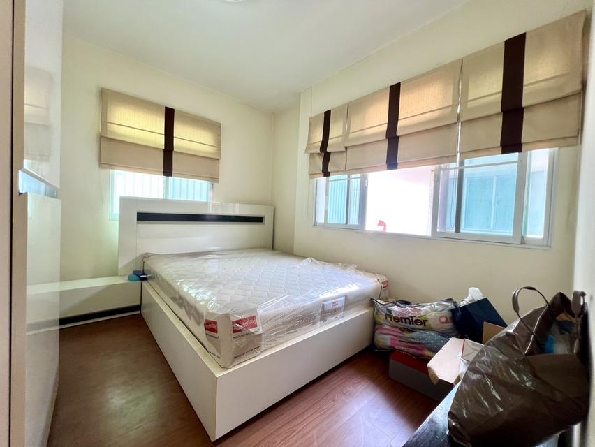 ✨ขายบ้านแฝด 2 ชั้น หลังมุม หมู่บ้านกฤษดา-ลากูน (ปิ่นเกล้า-พระราม5) เข้าออกได้ทั้งถนนกาญนาภิเษก และถนนนครอินทร์ 10