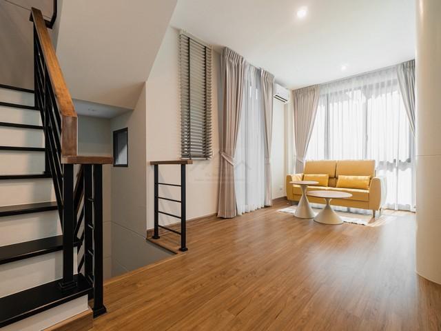 ขาย ให้เช่าบ้านแฝด 3 ชั้นหลังริม บ้านกลางเมือง ดิ อิดิชั่น ศรีนครินทร์-สวนหลวง บ้านใหม่เพิ่งตกแต่งเสร็จ พร้อมอยู่ ซอยร่วมสามัคคี ถนนคู่ขนานกาญจนาภิเษก 13