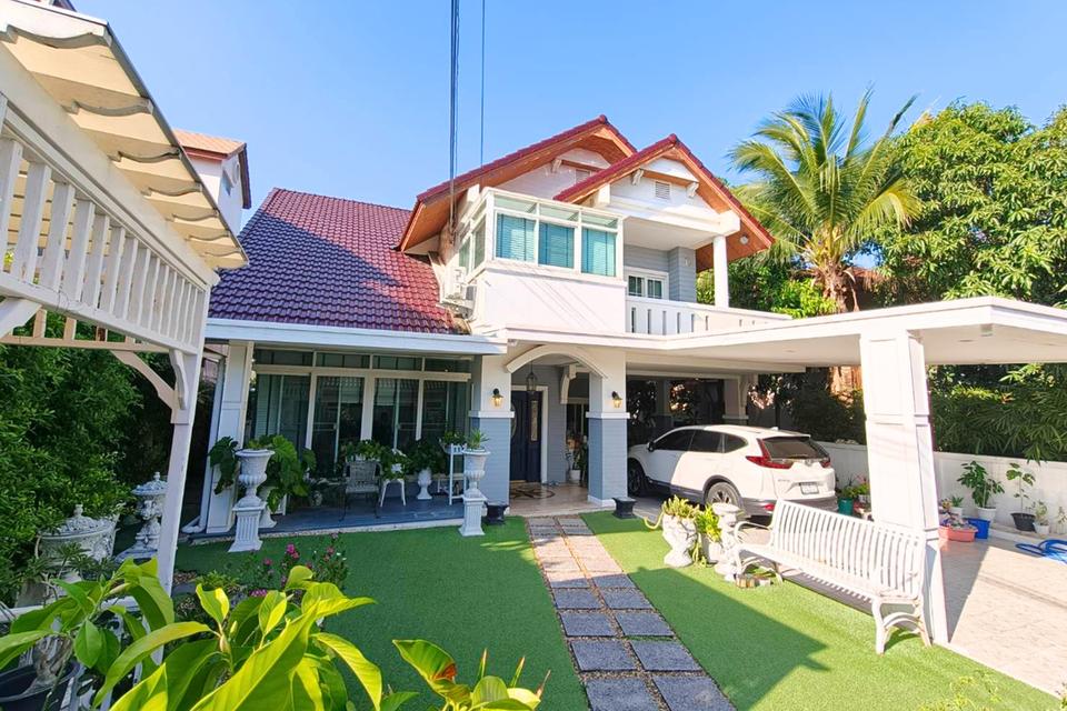 หมู่บ้านศรีพงษ์3 ซอยลาซาล46 ใกล้BTS 1
