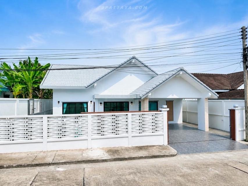 For Sale — Newly Renovated Pool Villa at Ariya Villa, Soi Siam Country ClubNewly renovated pool villa for sale at Ariya Villa, located in the popular 18