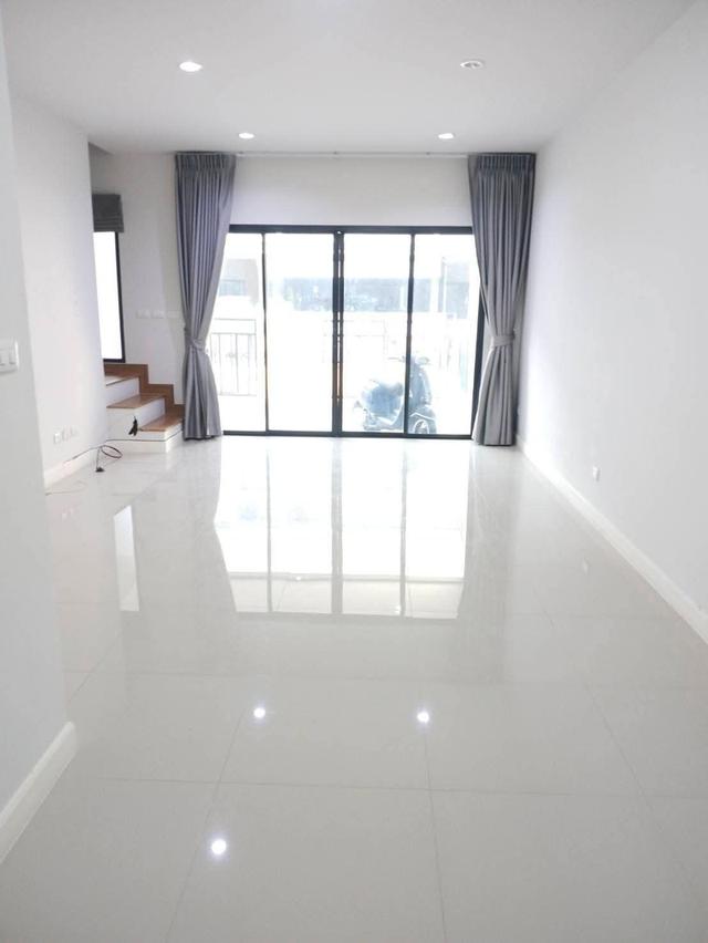 ขายบ้านหมู่บ้านโฟร์ซีซั่นรัตนาธิเบศร์ราชพฤกษ์ 11