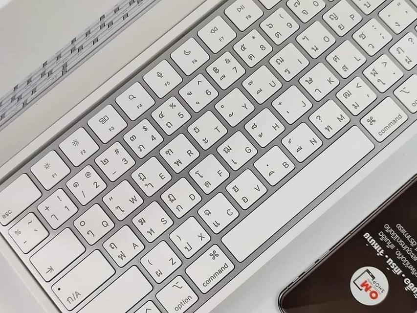 ขาย/แลก Magic Keyboard With Touch ID สภาพสวยมาก แท้ ครบยกกล่อง เพียง 2,990 บาท  2