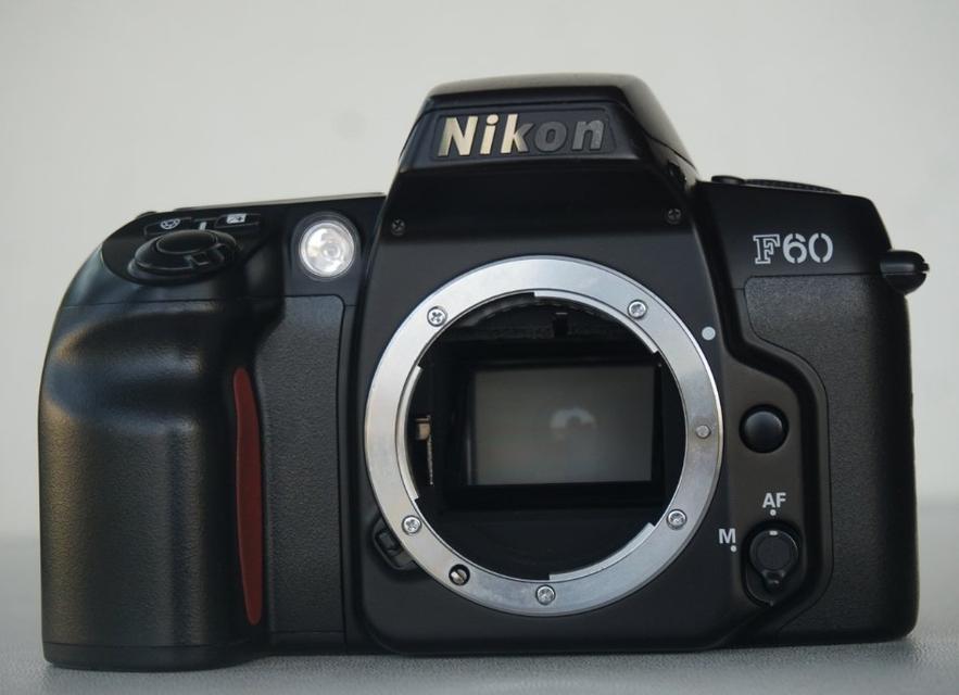 Nikon F60(Black) 5