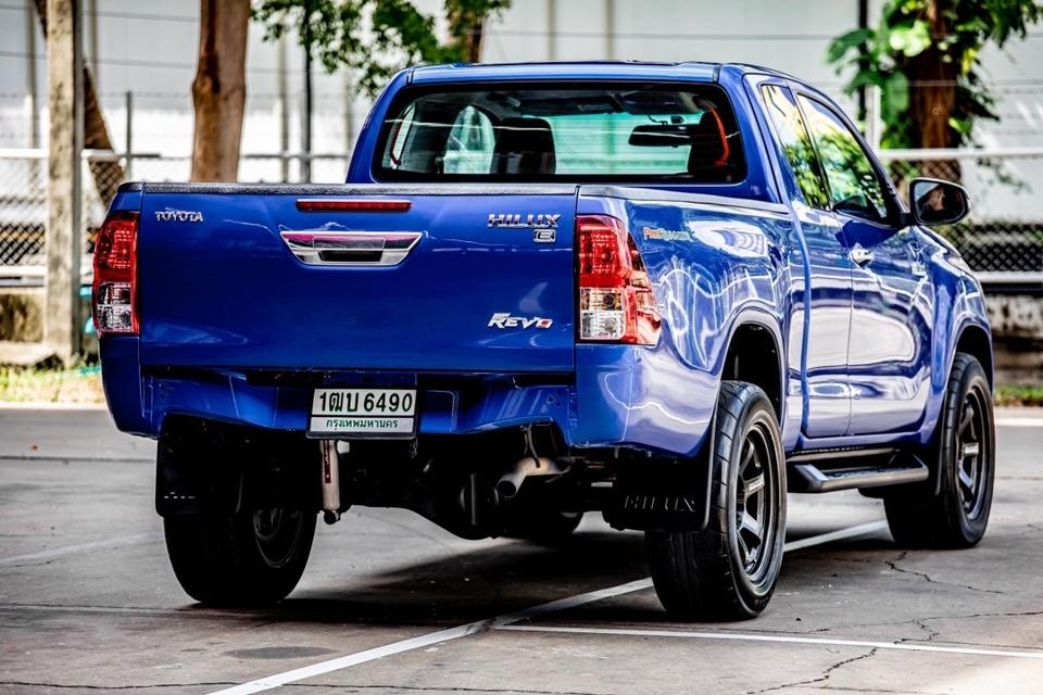 #Toyota #Revo Prerunner Cab  2.4E  สีน้ำเงิน เกียร์MT ปี 2015 รหัส GT6490 8