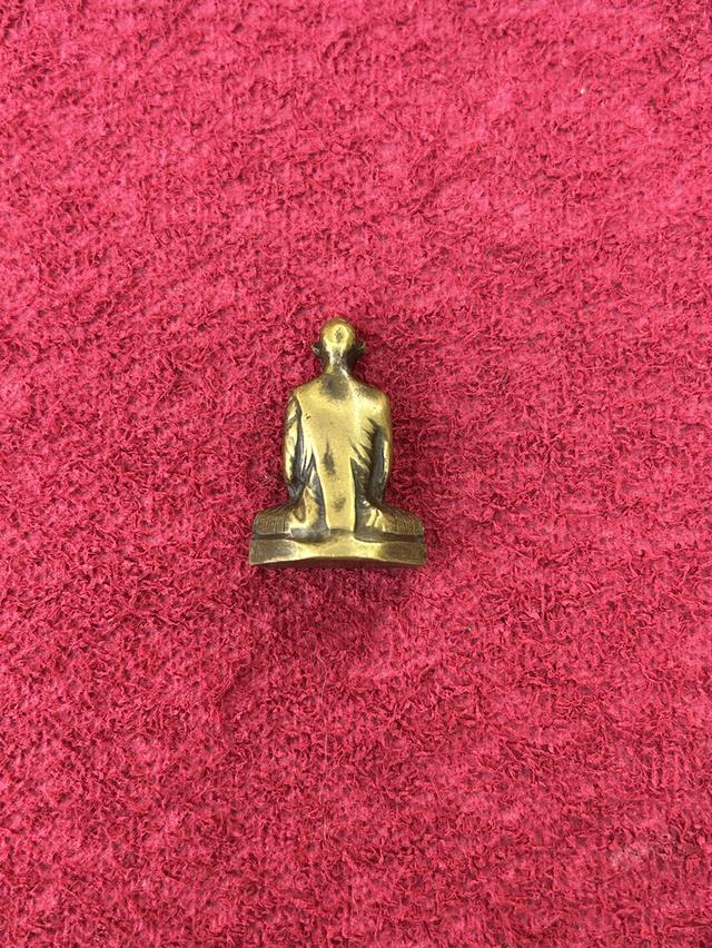 พระรูปหล่อหลวงพ่อเดิม รูปย่อยที่ 3