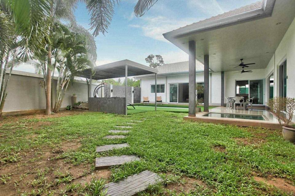 Pool villa Pattaya Huayyai 55.000/month 1