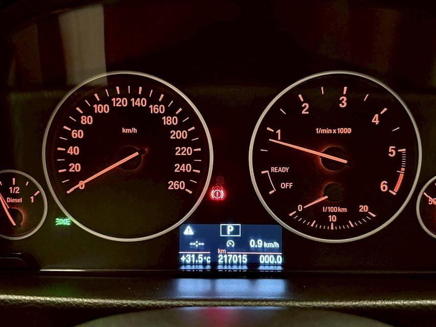 BMW 320d Sport(F30) M sport ปี 2017 12