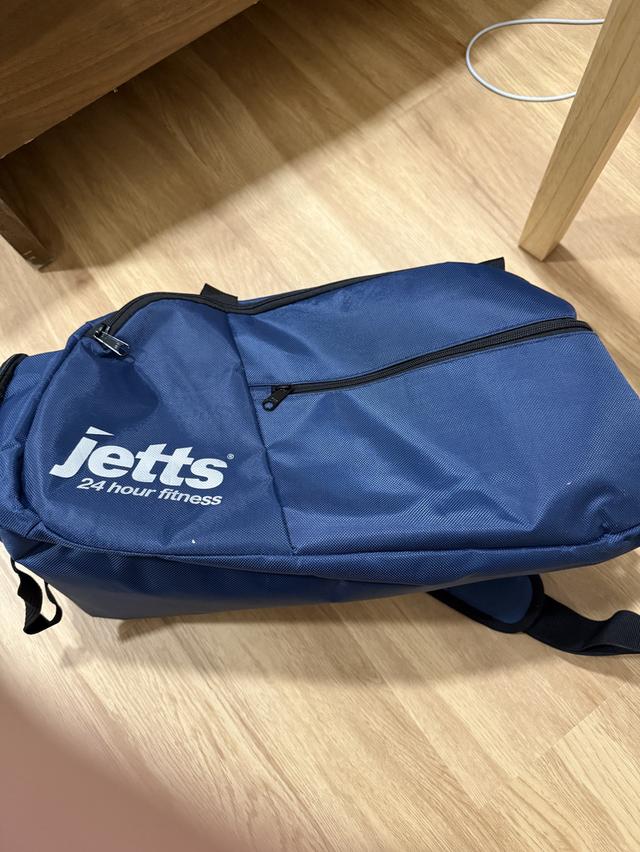 กระเป๋ากีฬาสะพายข้าง