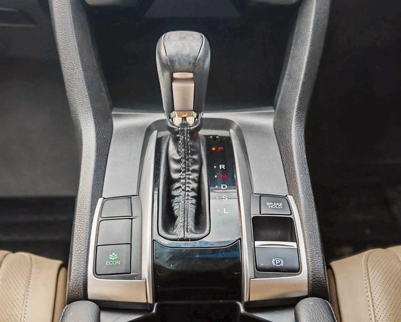 2020 HONDA CIVIC 1.8EL  FC 8
