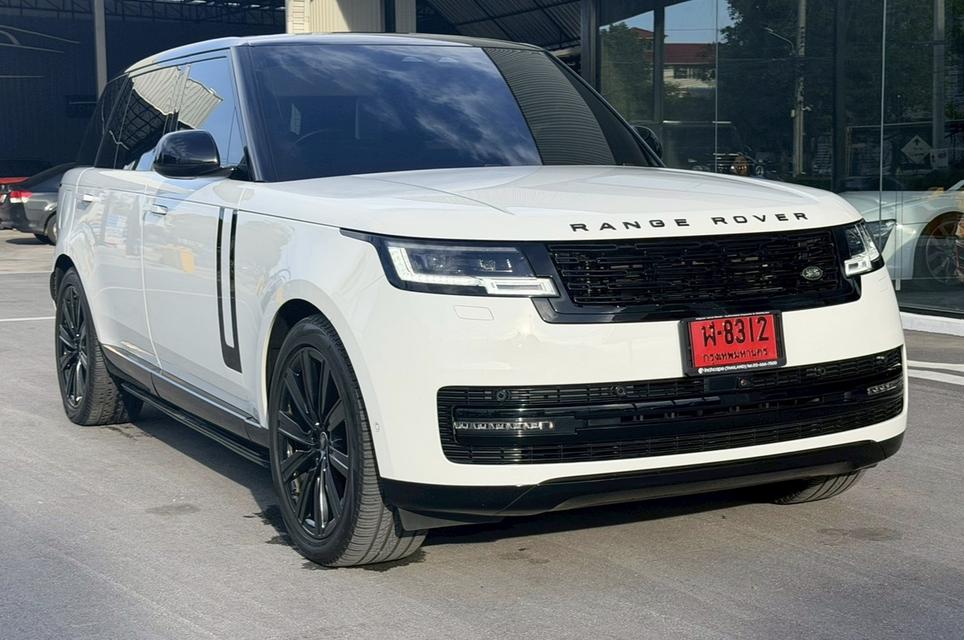 Land Rover Range Rover P440e Autobiography Plus 4WD 2023 สีขาว รถสวยมาก ประวัติดีมาก ราคาดีสุดประหยัดไป 4 ล้าน รูปที่ 3