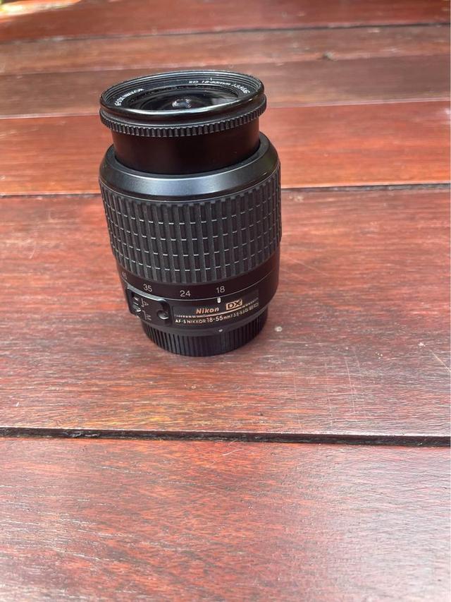 ปล่อยเลนส์ Nikon lens AF 4