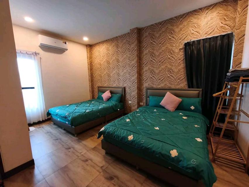 บ้านเดี่ยวพร้อมสระว่ายน้ำ ขนาดใหญ่ 10