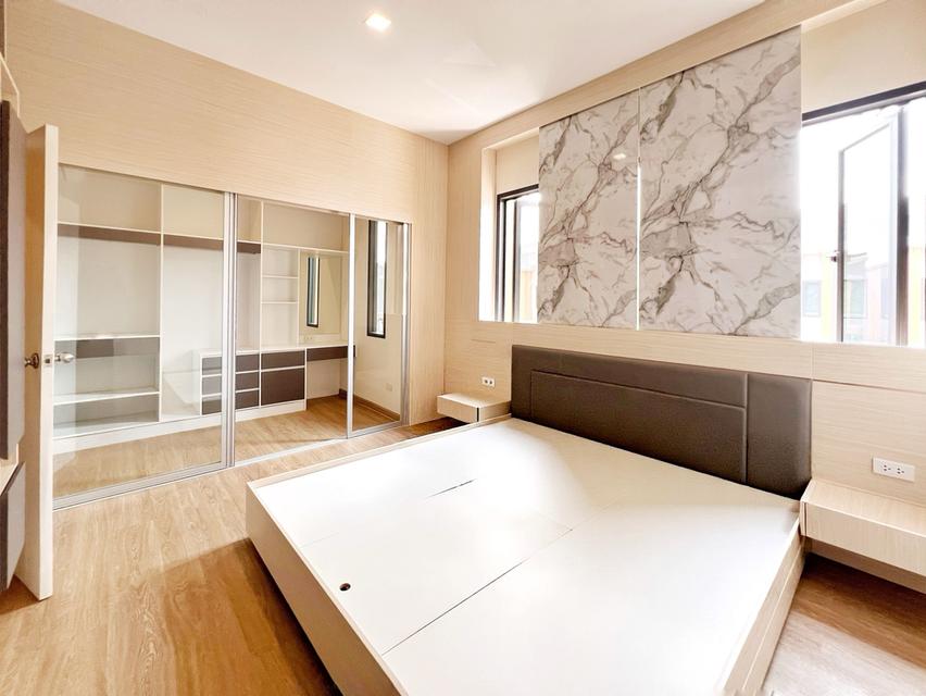 ✨ขายพรีเมียมทาวน์โฮม 3 ชั้น โครงการ EIGEN ไอเจ้นท์ พัฒนาการ บ้านใหม่ไม่เคยเข้าอยู่ เฟอร์ครบพร้อมอยู่ 15