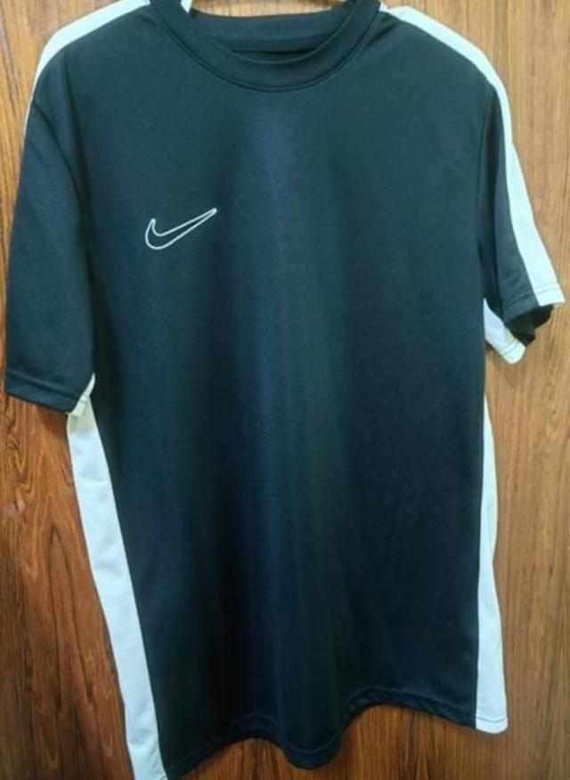 เสื้อ Nike Dri-Fit Size XL