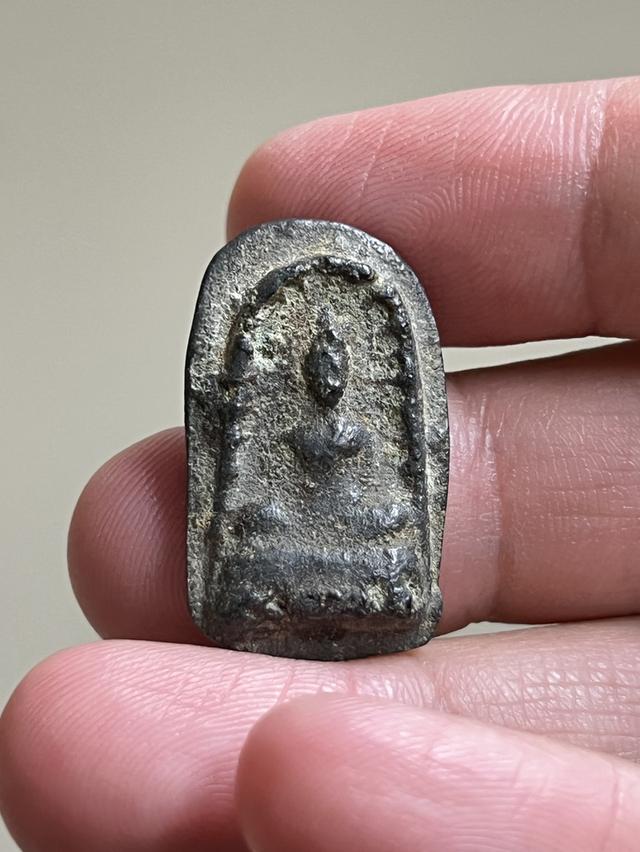 พระเนื้อโลหะเก่า ไม่ทราบที่