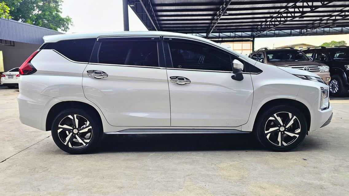 ขายรถ Mitsubishi Xpander 1.5GT Wagon ปี 2023 สีขาว เกียร์ออโต้ รูปย่อยที่ 4