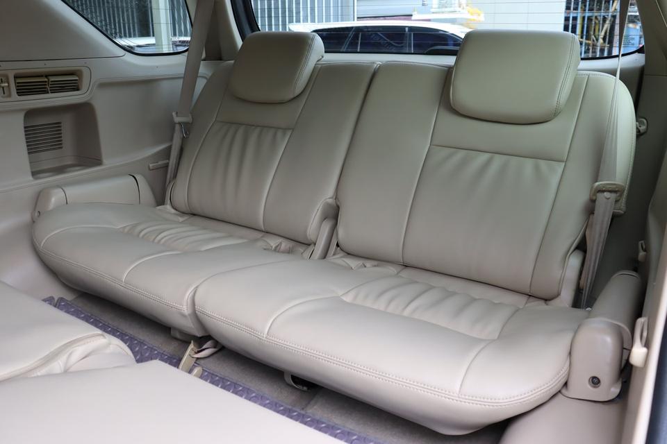 2005 TOYOTA FORTUNER 2.7V 7