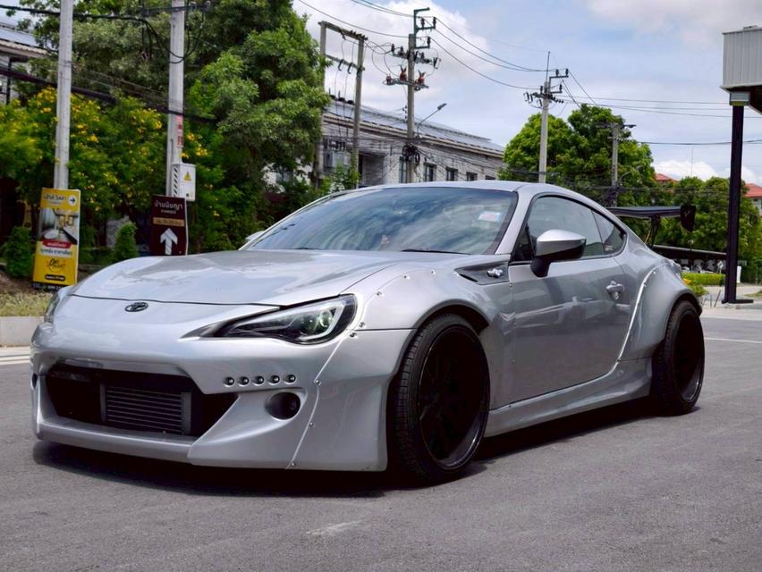รหัสรถ KPV53 2013 TOYOTA FT-86 2.0 แท้ TOP สีเทา 2