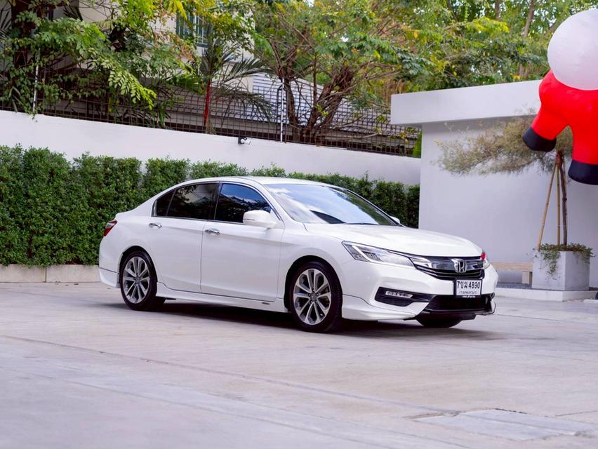 Honda Accord 2.0El ปี16 3