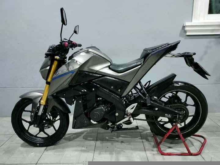 ขายรถรุ่น Yamaha M-slazสีเทาดำ 2