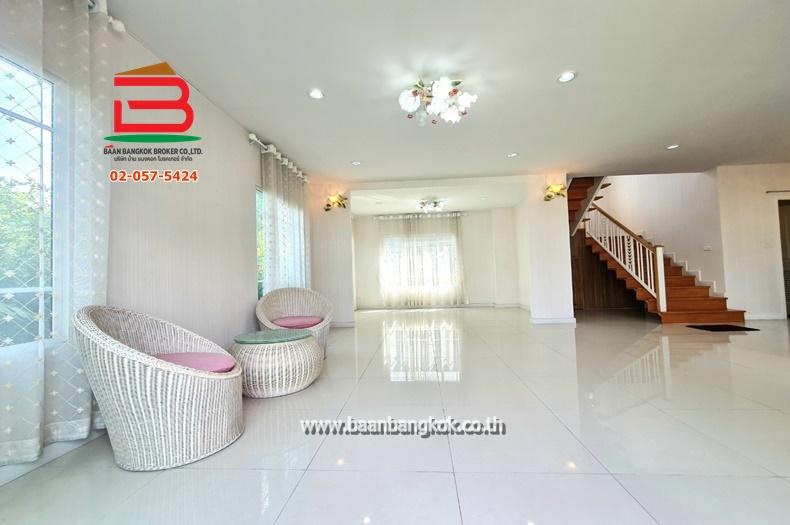 บ้านเดี่ยว ภัสสร เพรสทีจ ปิ่นเกล้า-เพชรเกษม เนื้อที่ 65.5 ตรว ซ.กระทุ่มล้ม 31 ถ.พุทธมณฑลสาย 4 ต.กระทุ่มล้ม อ.สามพราน จ.นครปฐม 3