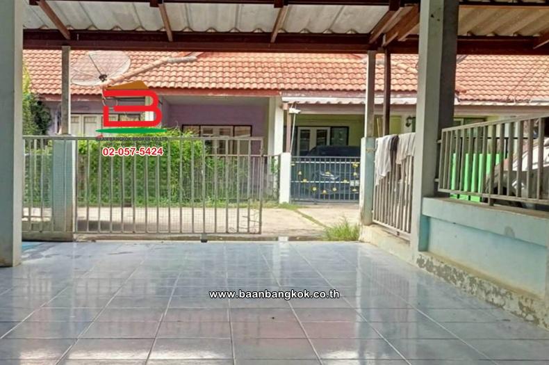 ทาวน์เฮาส์ 1 ชั้น เนื้อที่ 24 ตร.ว. หมู่บ้านสวนพฤกษา โคกขวาง (ซอยเทศบาล 18) ใกล้สี่แยกโคกขวาง ตำบลหนองโพรง อำเภอศรีมหาโพธิ ปราจีนบุรี 3