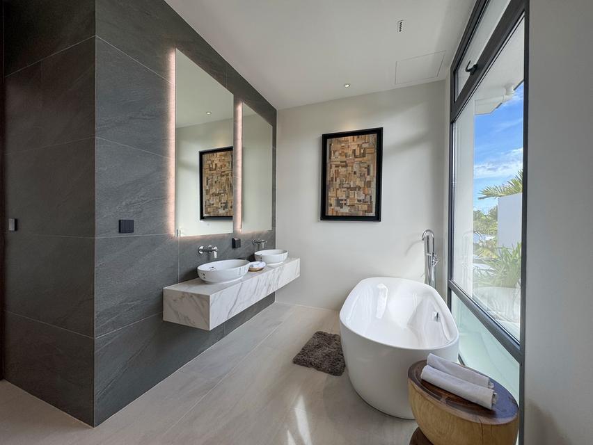 Luxury Pool Villa for sale/rent in Chalong-Phuket !