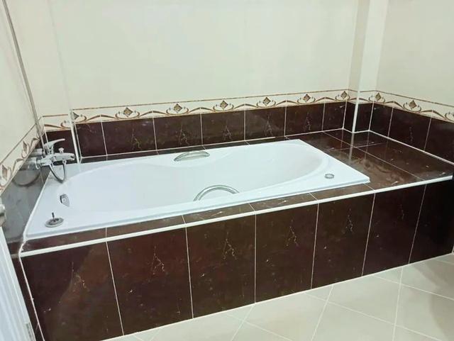 เซ็นทรัล บางนา 600 ม. ให้เช่าทาวน์โฮม 3.5ชั้น 21ตร.ว. 270 ตร.ม.MRT ศรีลาซาล 1.3กม. มอนเตสซอรี่ อะแคเดอมี่ 200 ม. 3 นอน 4 5