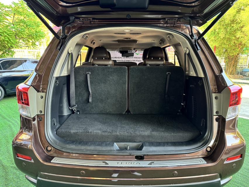 #รถ7ที่นั่ง Nissan TERRA 2.3 Twin Turbo VL 4WD 7AT #รถครอบครัว เบาะ3แถว 12