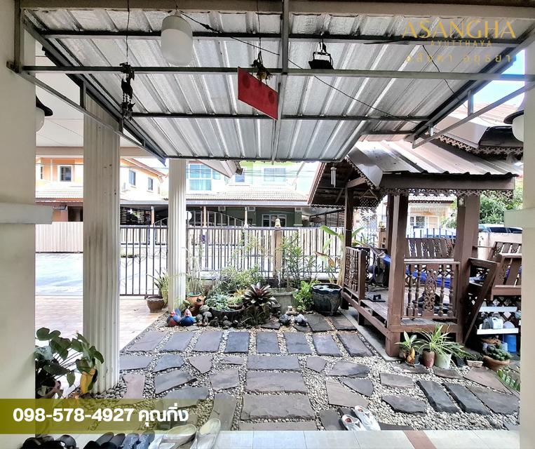 บ้านเดี่ยว 2 ชั้น หมู่บ้านโรจนะการ์เด้นท์โฮม 18
