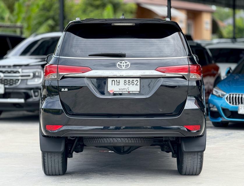 ขาย Toyota Fortuner 2.8V ปี18 6