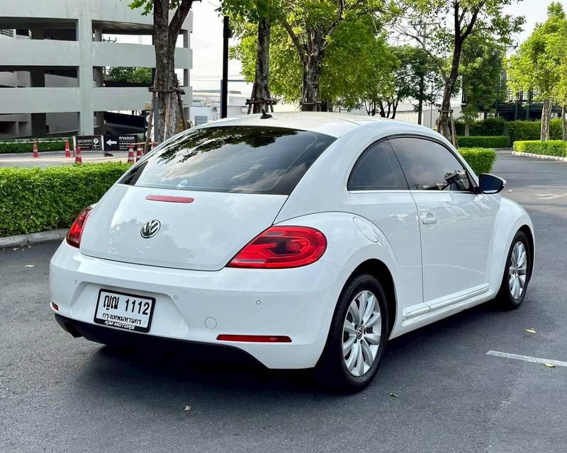 VOLKSWAGEN NEW BEETLE 1.2 TSI Turbo สีขาว ปี 2012 จด 2013 รูปที่ 6