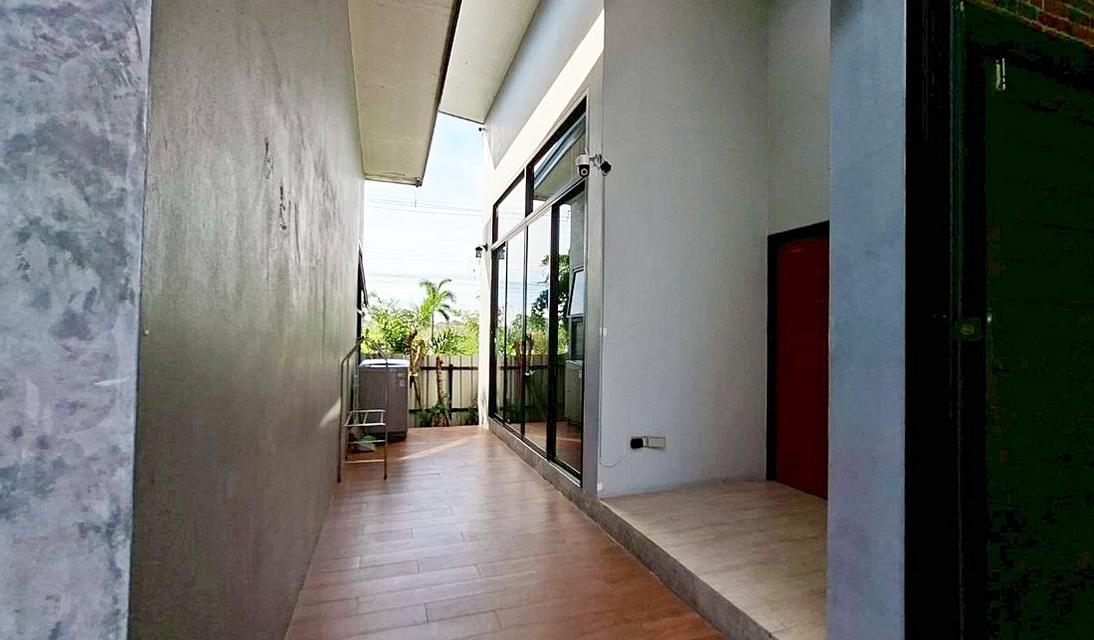 บ้านพูลวิลล่า Tropical Loft สรงประภา-ศรีสมาน 12