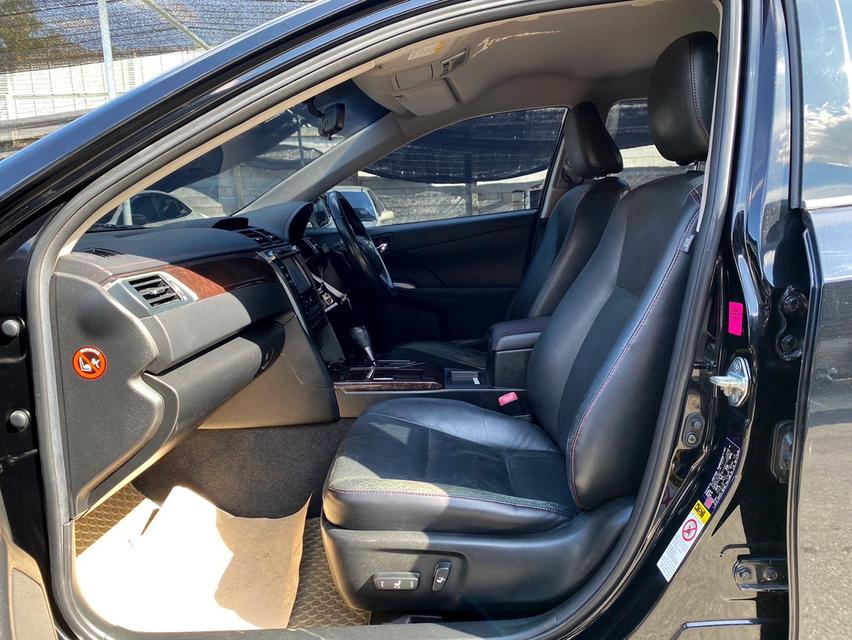 Toyota Camry 2.0G Extremo 8