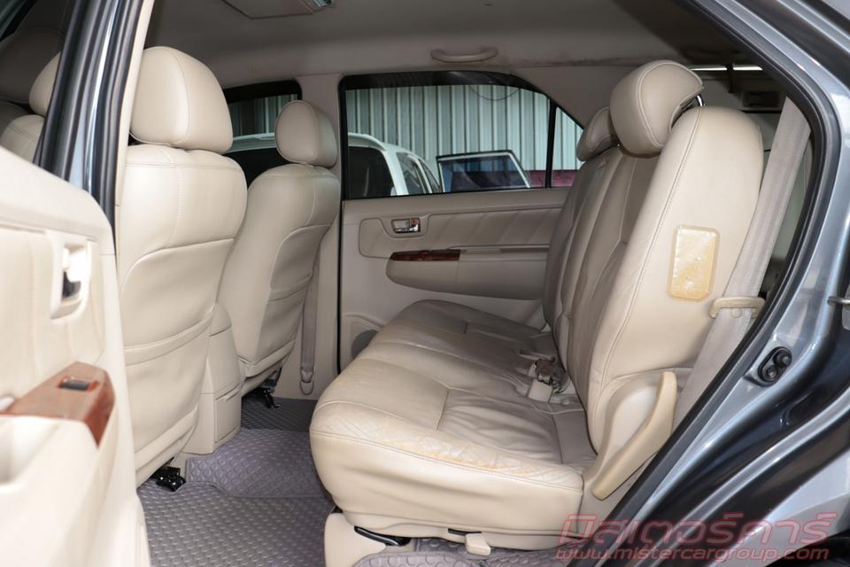 2005  TOYOTA FORTUNER 2.7 V 4WD ( 7418 ) 9