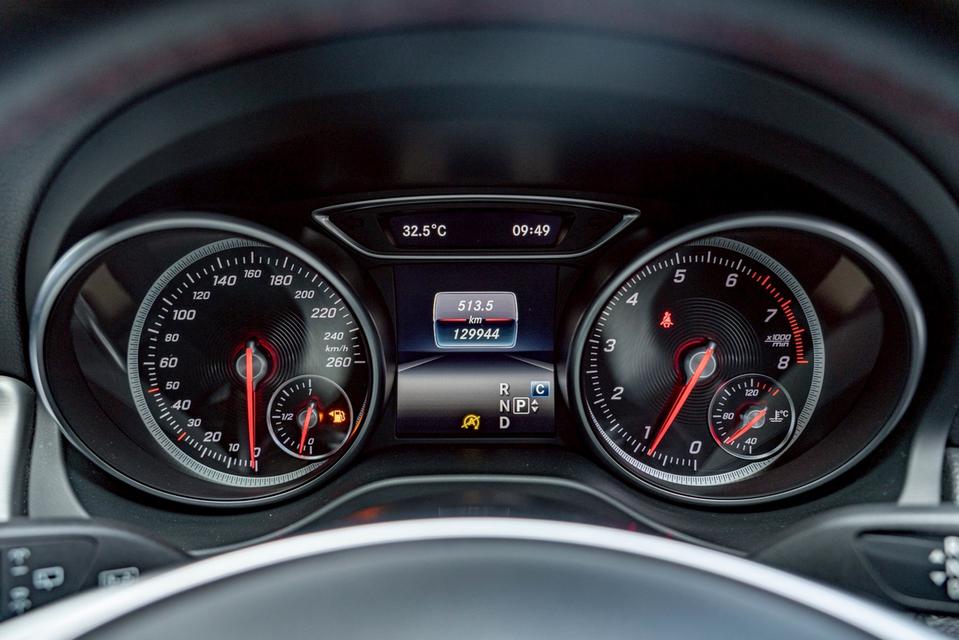 รหัสรถ NP5690 รุ่นรถ : BENZ GLA250 AMG DYNAMIC FACELIFTปีรถ : 2018 รูปที่ 12