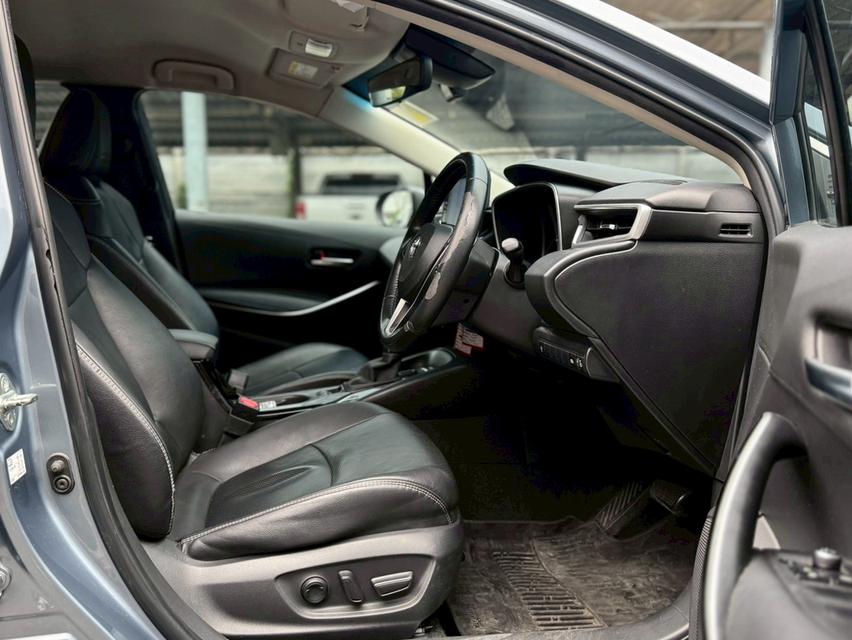 TOYOTA  ALTIS  Sedan 4dr Hybrid High E-CVT 7sp FWD 1.8สีเทา  Y2019 เกียรออโต้  15