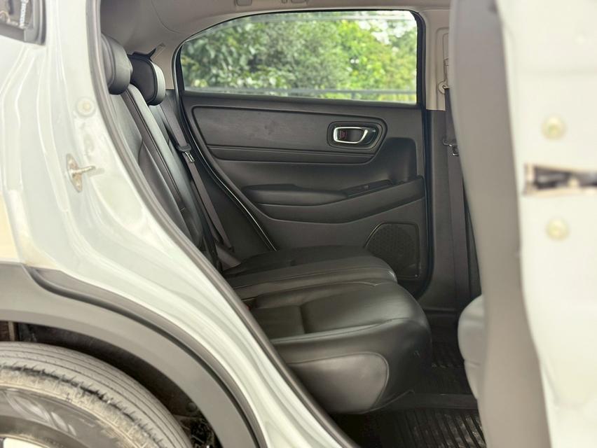 รหัสรถ 12AT745 HONDA HR-V e:HEV 1.5 E | ปีจด : 2022 10