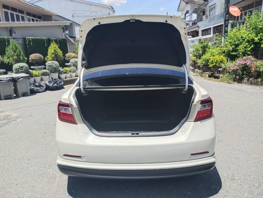 ขาย ปี 13 Toyota Camry 2.0 Estimo รูปที่ 8