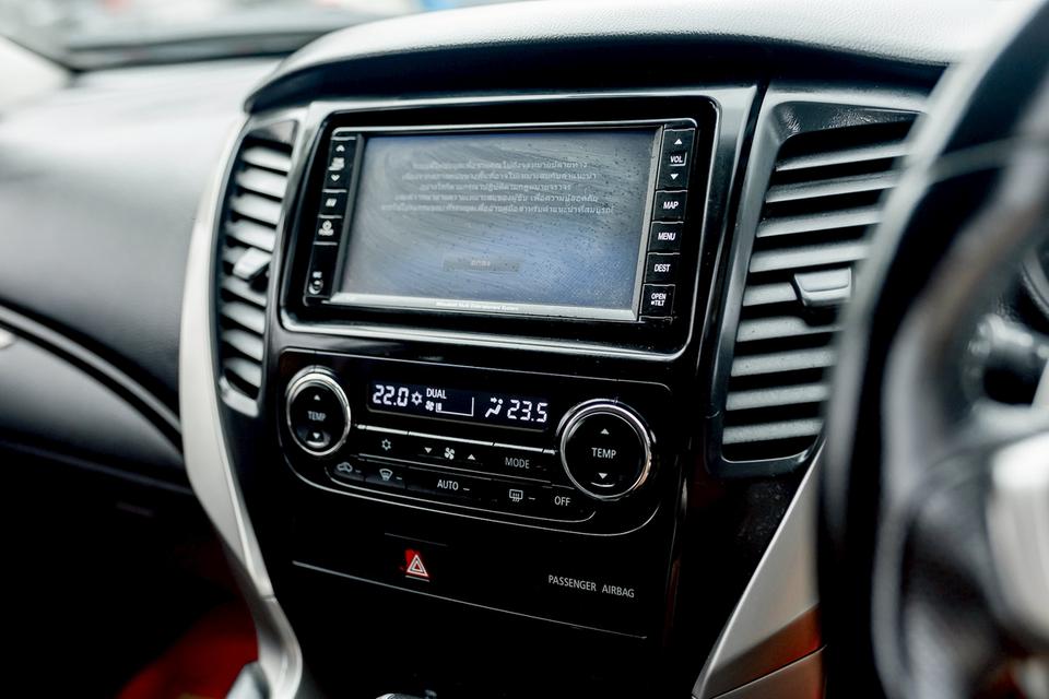 Mitsubishi Pajero 2.4GT 4wd ปี19 11