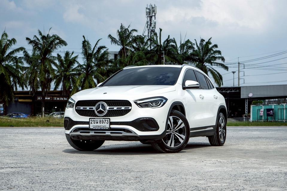 Benz GLA200 Progressive 84,xxx km.