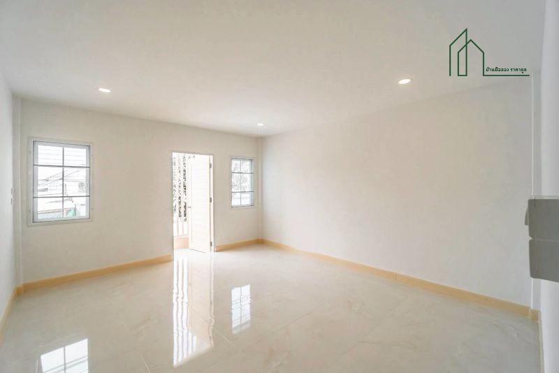 หมู่บ้านรัตนาธิเบศร์ บางใหญ่ หน้าหมู่ติดรถไฟฟ้า สถานีตลาดบางใหญ่ 7