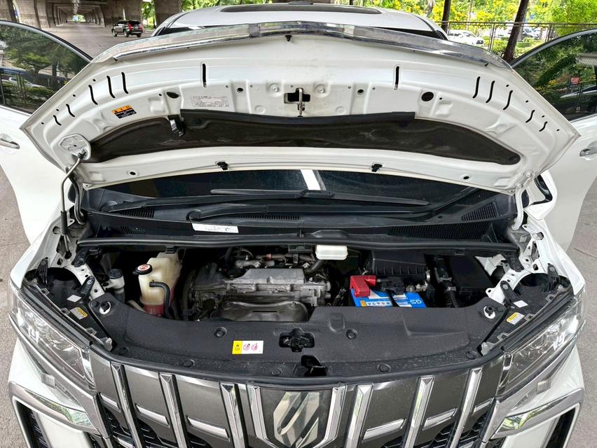 ขายรถ Toyota Alphard 2.5 ปี 2020 สีขาว เกียร์ออโต้ 18